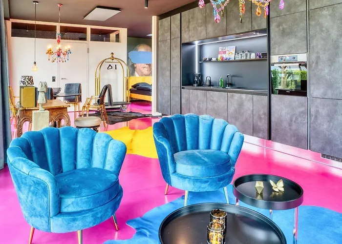 Mit Pool Little King, Little Dagobert