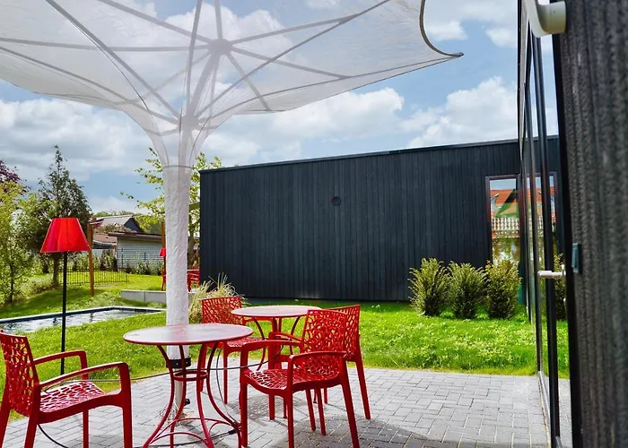 Mit Pool Little King, Little Dagobert Daire Heimburg