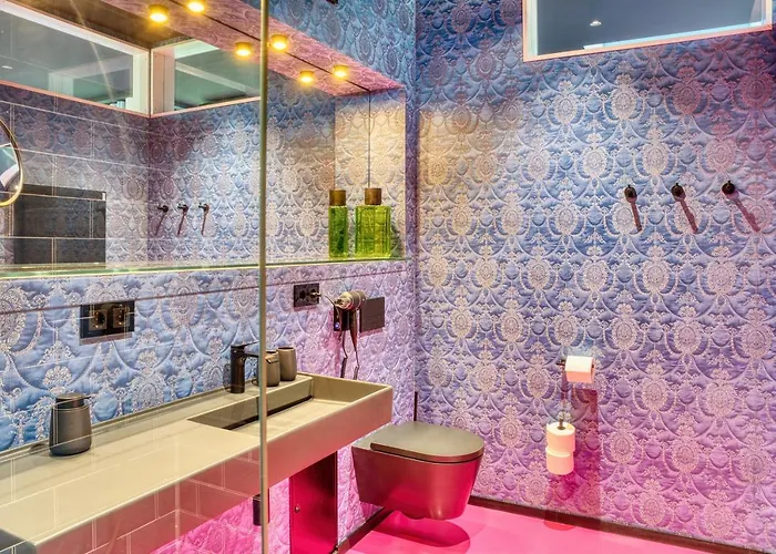 Mit Pool Little King, Little Dagobert Daire *