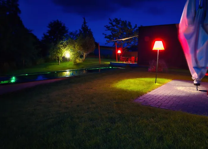 Mit Pool Little King, Little Dagobert