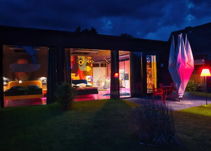 Mit Pool Little King, Little Dagobert Daire